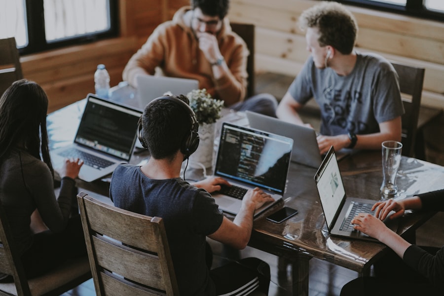 Tim di Coworking Space Jakarta